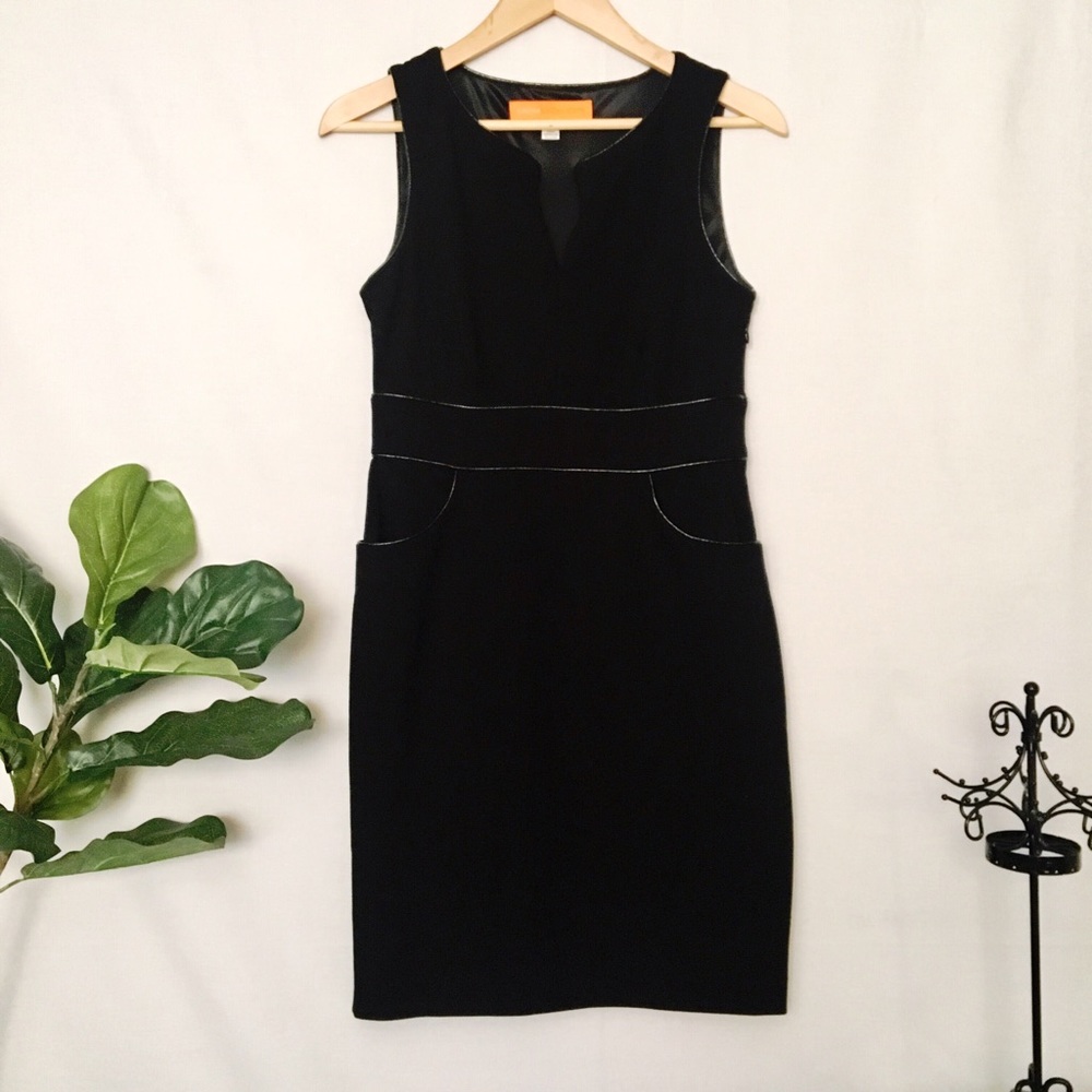 CYNTHIA STEFFE Black Fitted Sheath Dress - Size 6