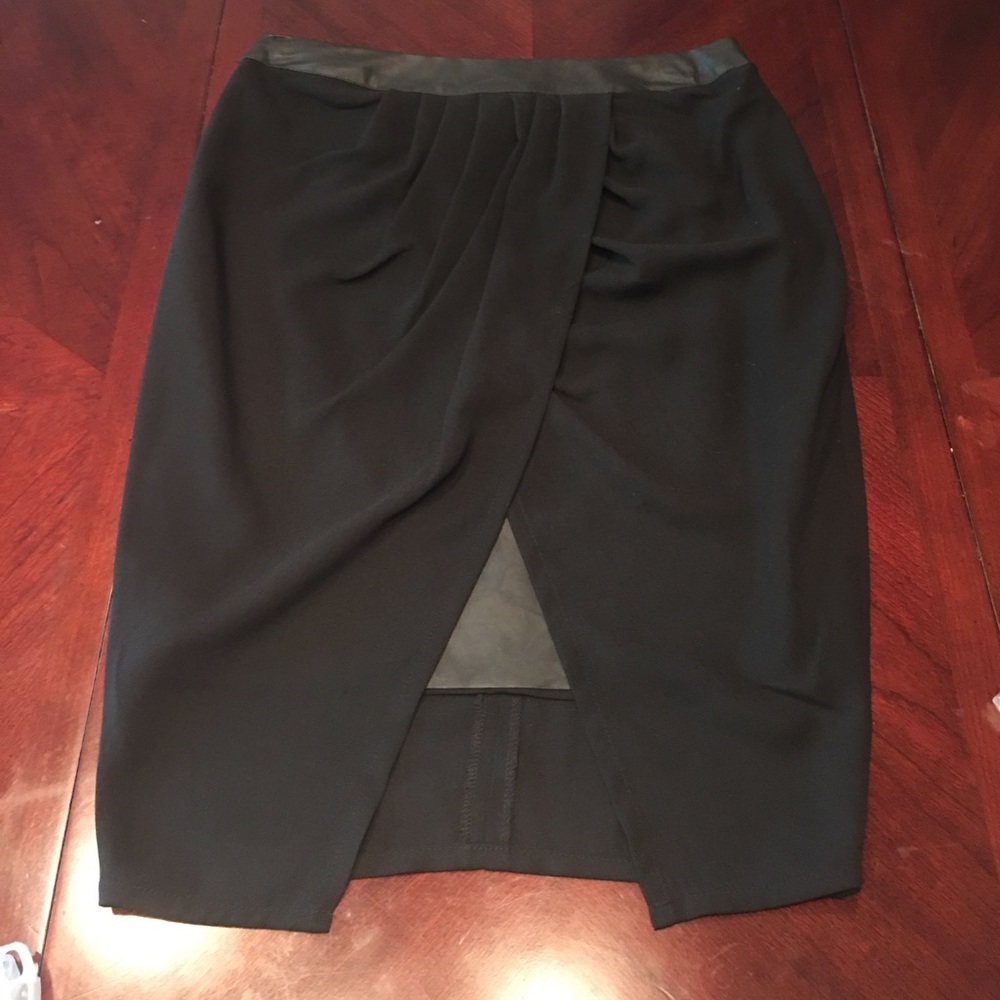 Wrap tulip skirt