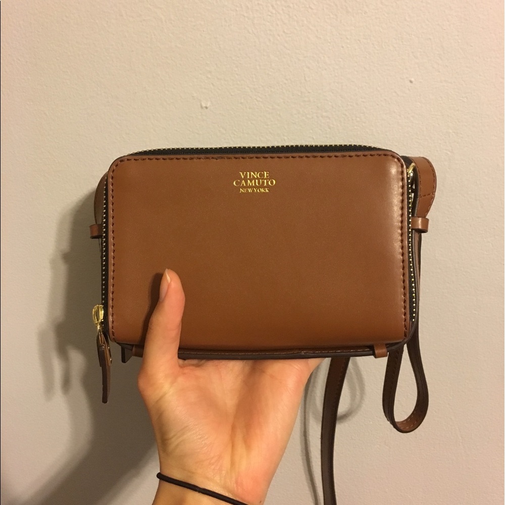 Vince Camuto small cross body purse