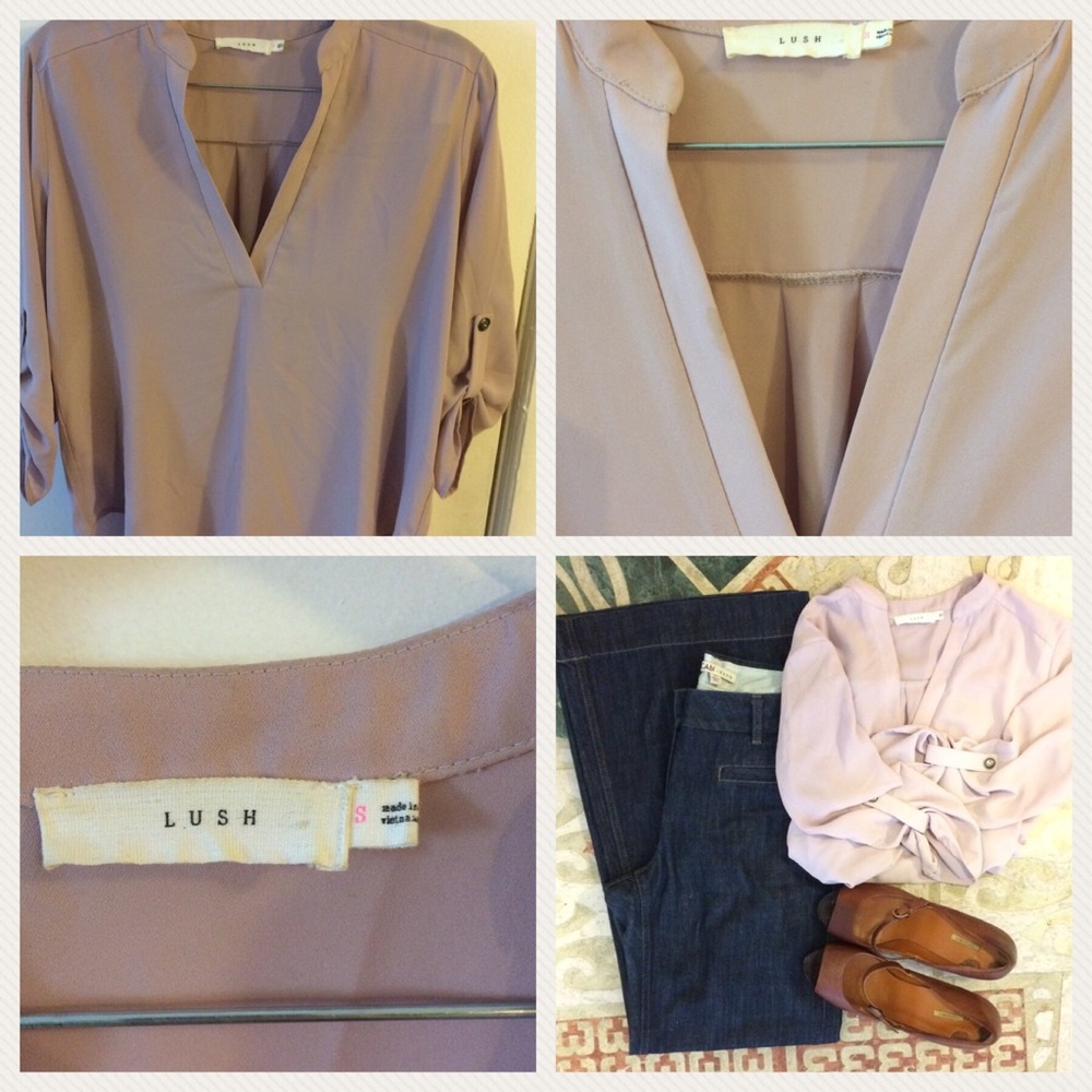 Nordstrom Lush blouse in blush mauve color Sz S