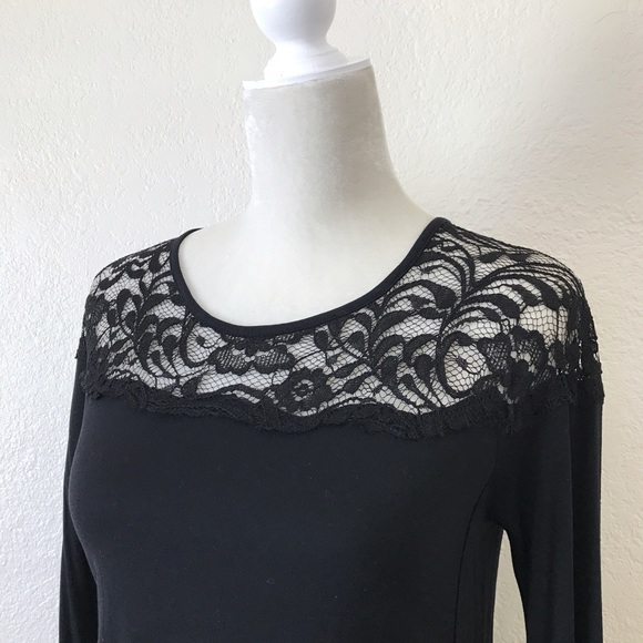 OLD NAVY Lace black top - Picture 3 of 6