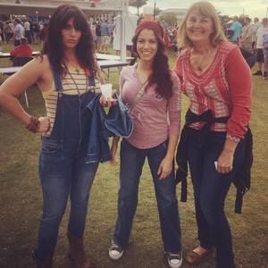 Meet your Posher, Casey