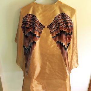 Beautiful Angel Wing Shawl / Cover Up - New- OS
