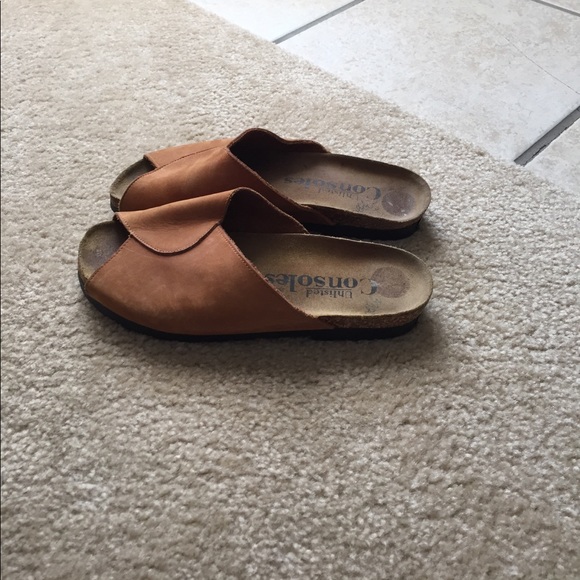 Unlisted consoles size6 - Picture 2 of 4