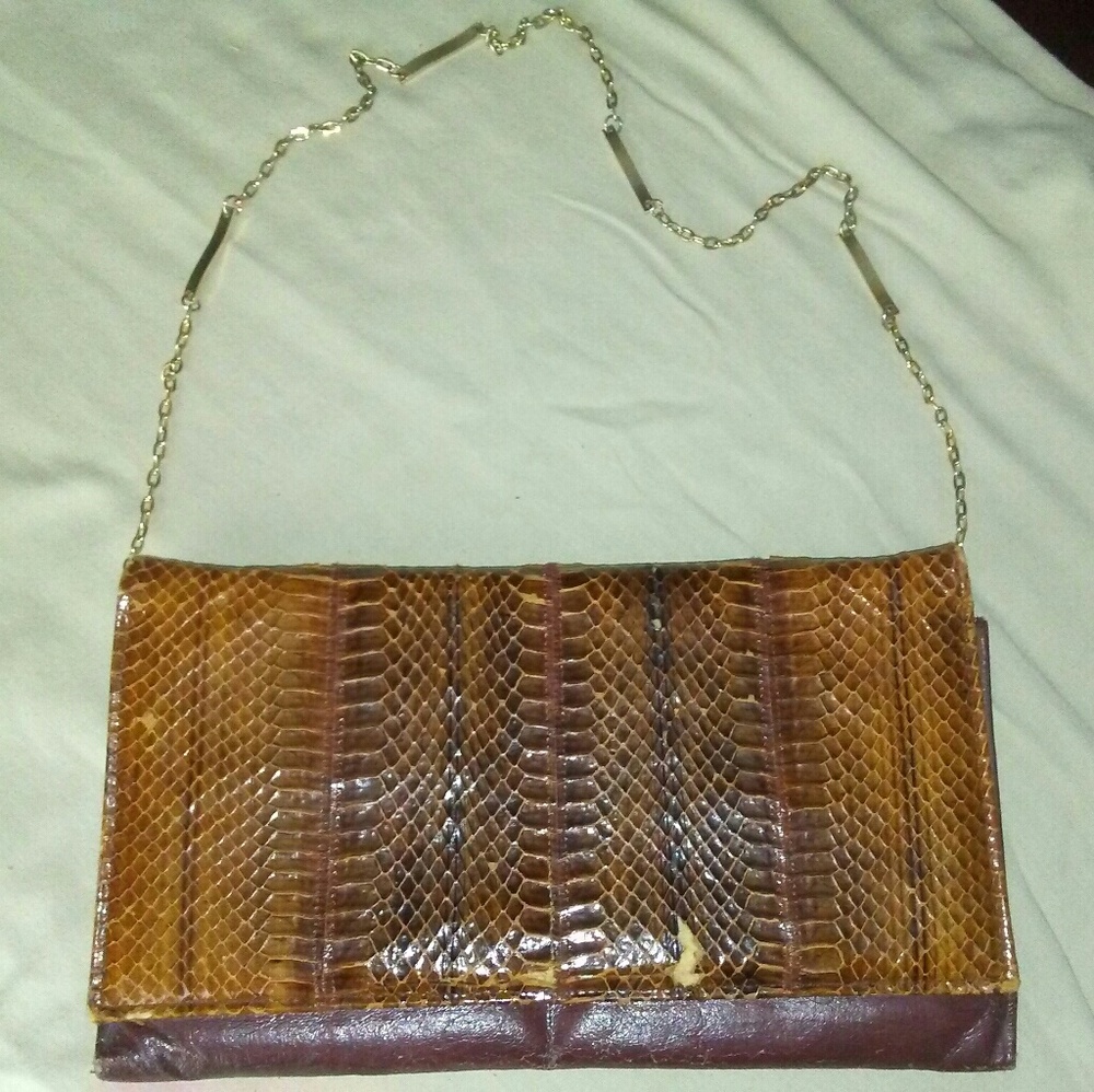 Snake shoulder bag