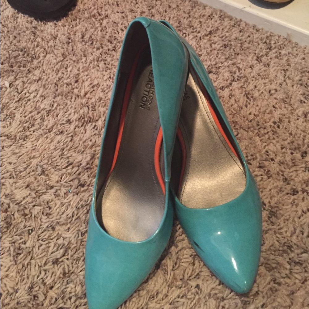 Kenneth Cole Reaction heels