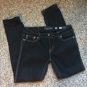 Miss Me Skinny Jeans size 32 Excellent Condition