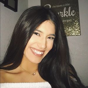 Meet your Posher, Krysta