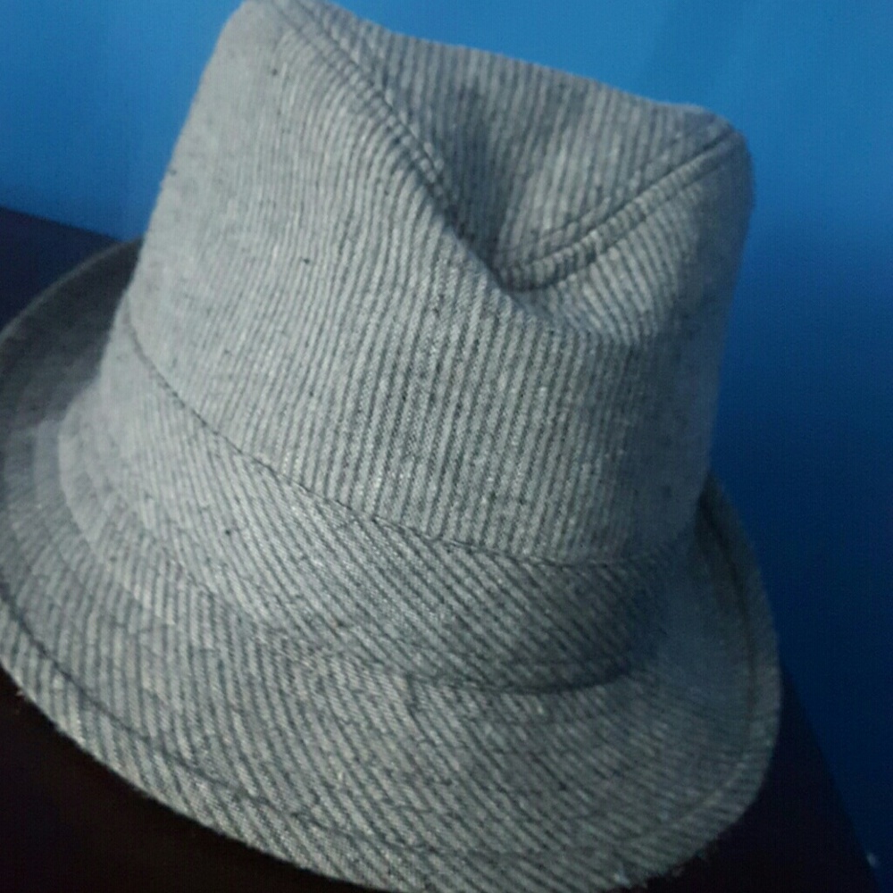 Fedora - Picture 3 of 4