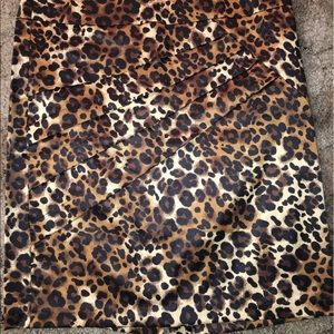 Leopard print pencil skirt
