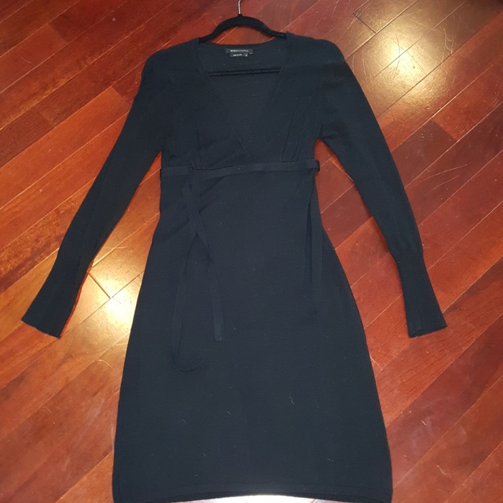 Black v neck sweater dress