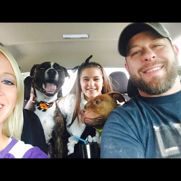 Meet your Posher, Rachell - Picture 1 of 2