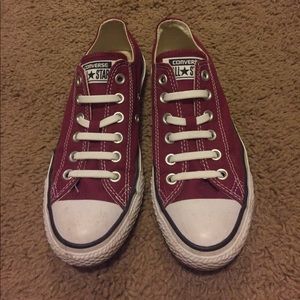 Maroon low cut Chucks