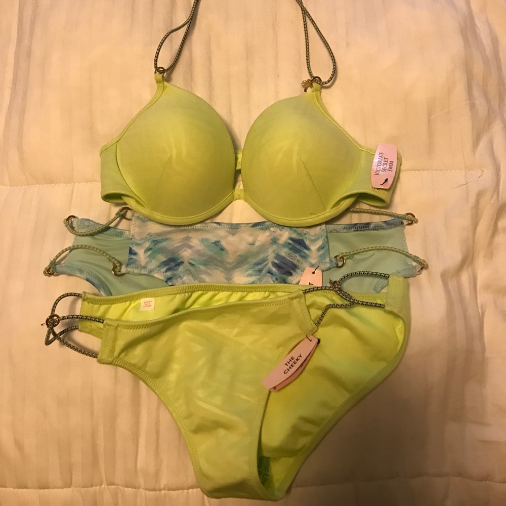 "Bungee cord" Victoria's Secret bikini's!