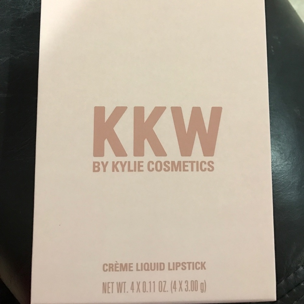 Kim Kardashian West x Kylie Cosmetics Lip Set