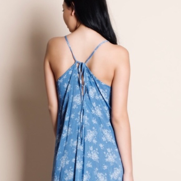 *ONE left!*Maxi Dress Blue Print Handkerchief Hem - Picture 3 of 4