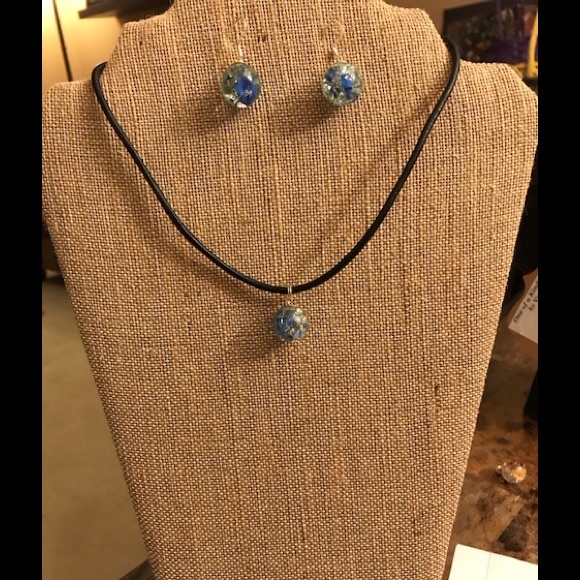 NWT Blue & clear necklace & earrings set, handmade - Picture 2 of 7