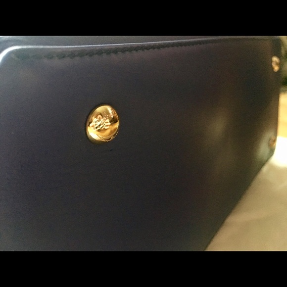 Salvatore Ferragamo Large Blue Fiamma Purse - Picture 3 of 7