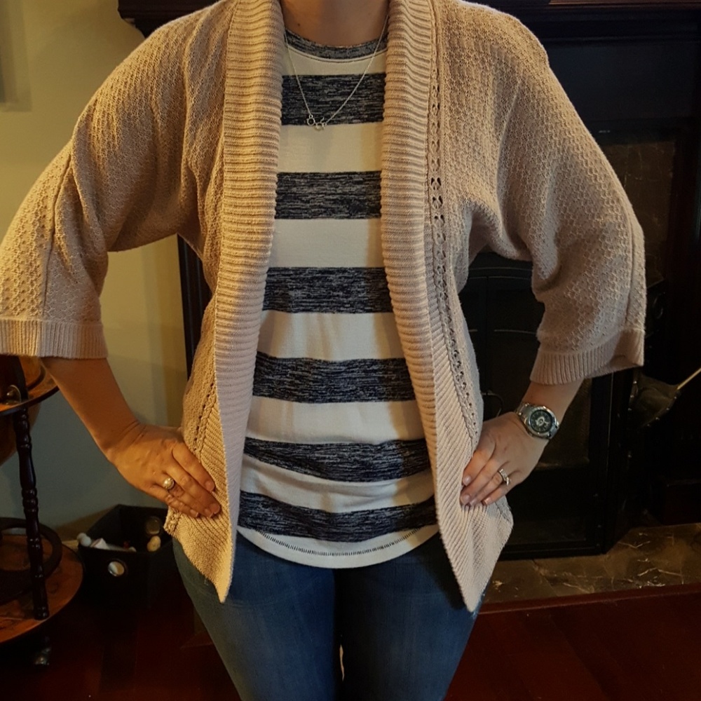 Beige open style cardigan