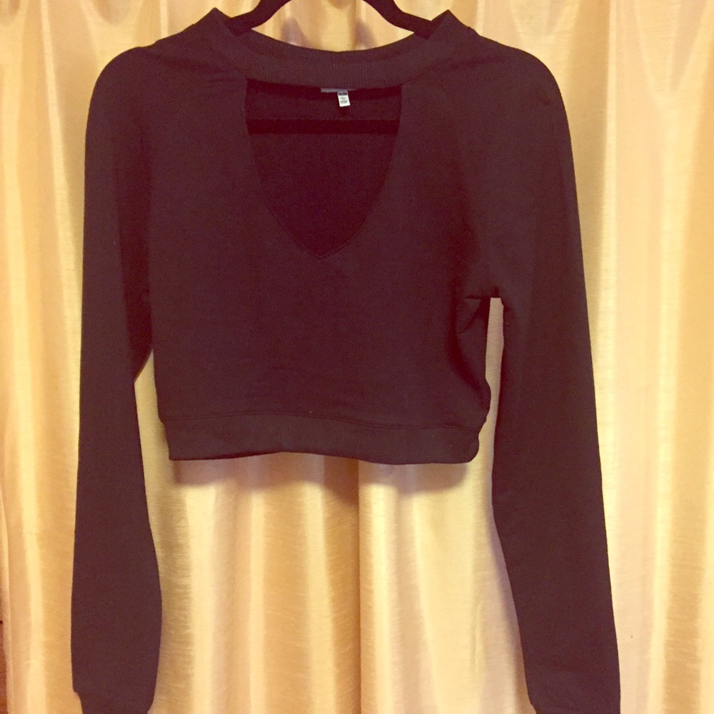 M Tobi Black Cropped Sweated with Deep V Cutout