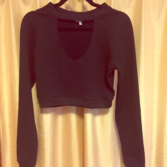 M Tobi Black Cropped Sweated with Deep V Cutout - Picture 1 of 4
