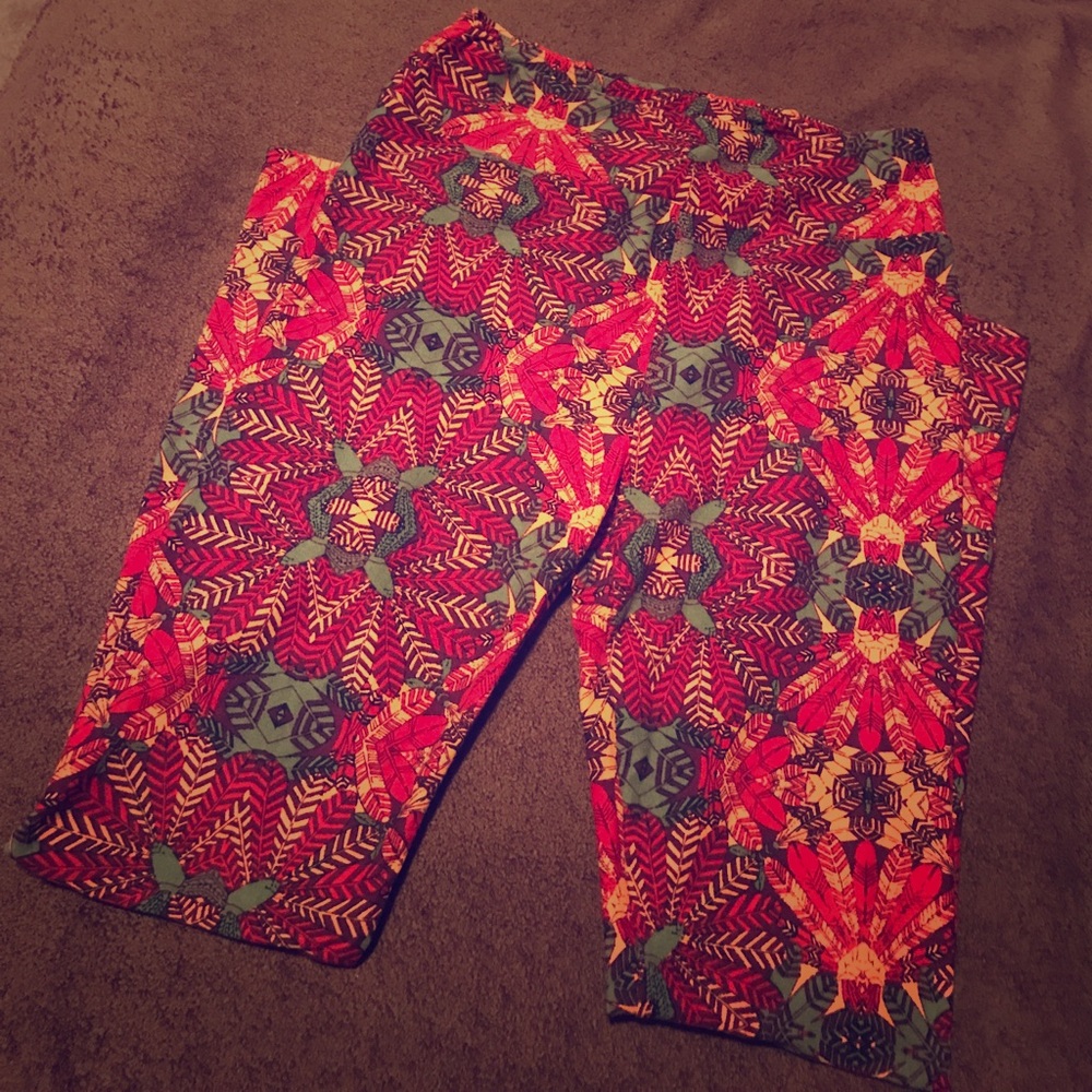NBW Lularoe leggings