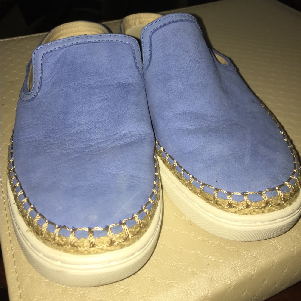 TRADED💋Ugg slipons size 7 - Picture 6 of 8
