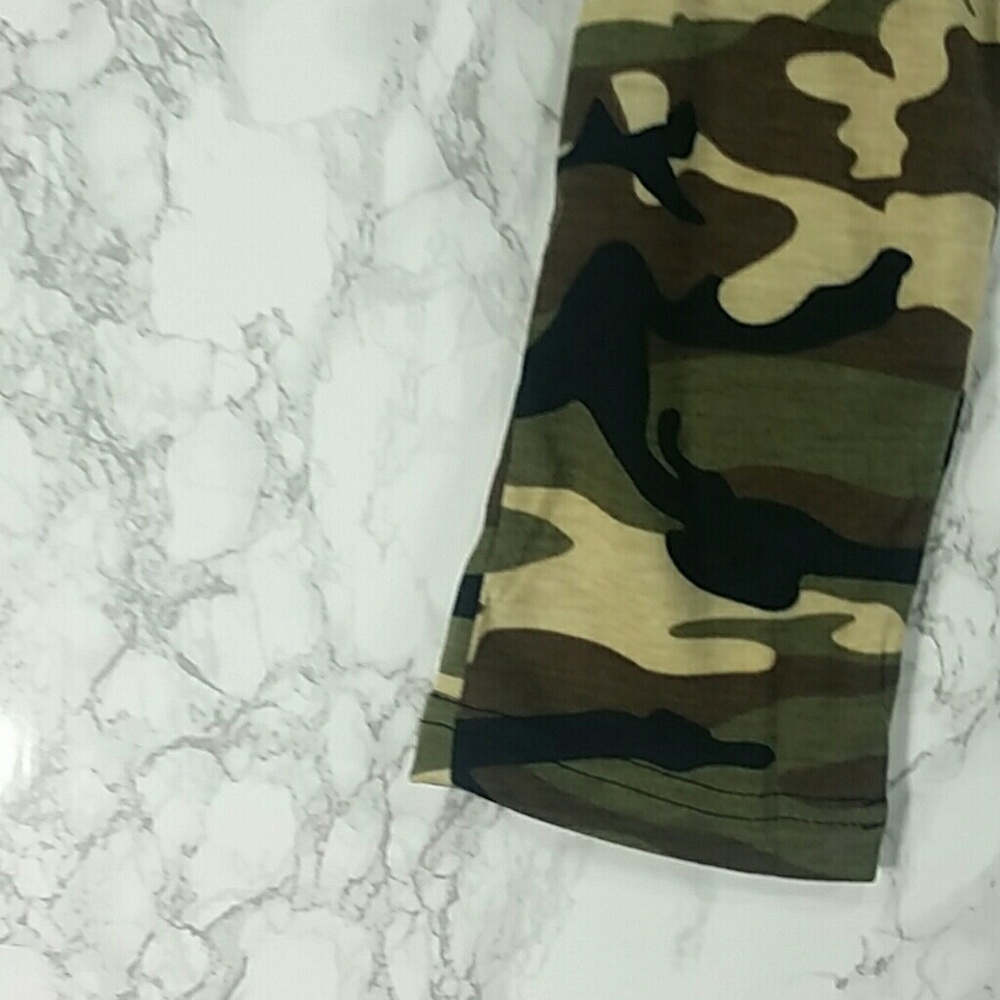 SALE***Camo Skull jogger pants. Kids   :) - Picture 4 of 4