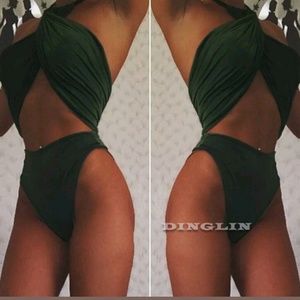 Must Go!! Emerald Bathing Suit