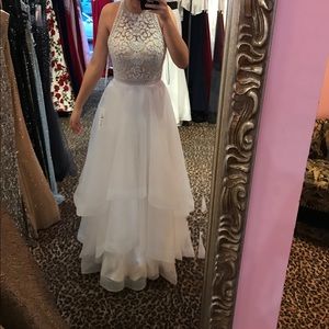 WHITE PROM/ FORMAL DRESS