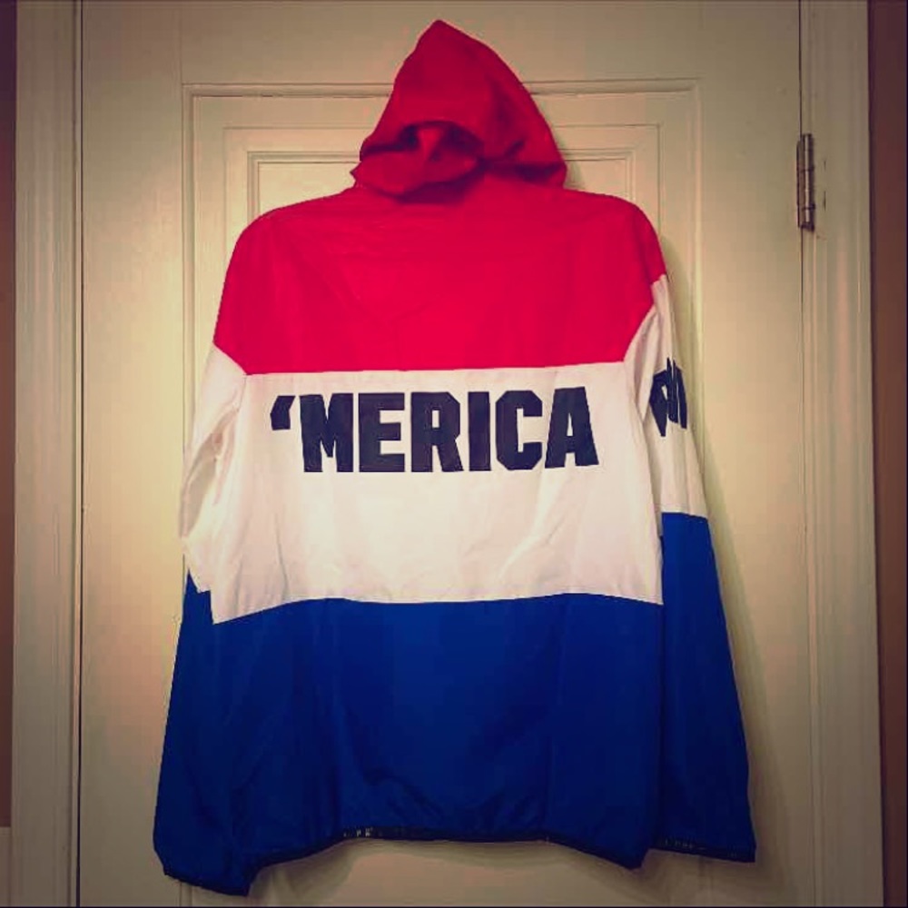 NWT VS PINK Merica Crew Anorak