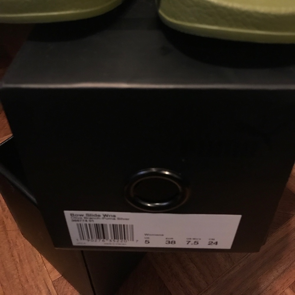 Puma Fenty Slides - Picture 2 of 3