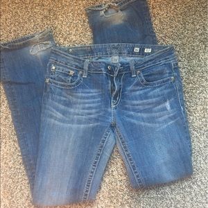 Miss Me Boot Cut size 31 - Like New!