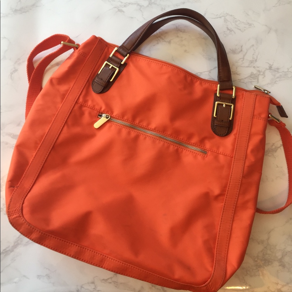 Banana Republic large zipped tote