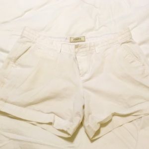 Old Navy White summer shorts
