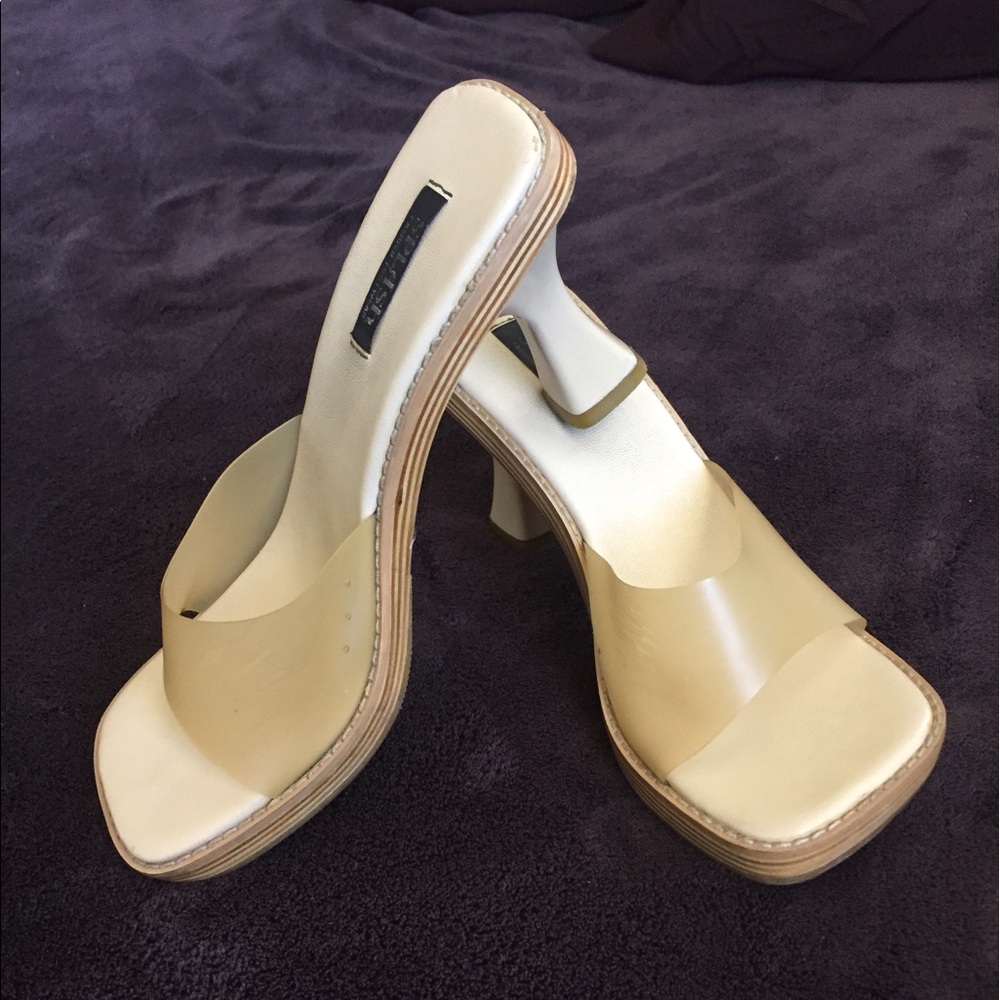 Summer sandals