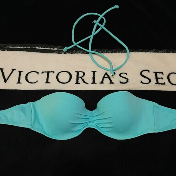 NWOT VS SWIM TOP - Picture 1 of 4