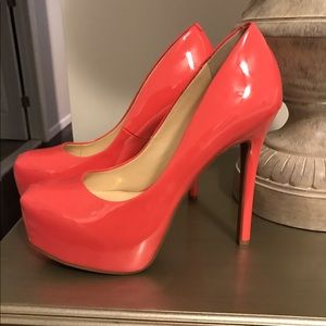 Jessica simpsons coral pumps