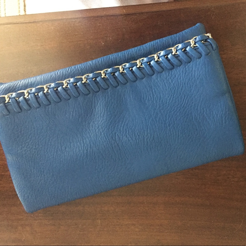 Large clutch