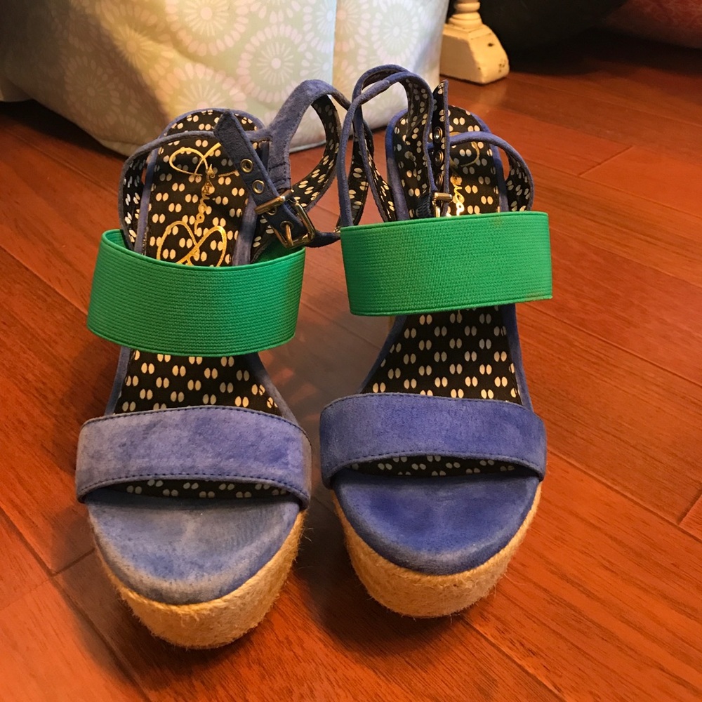 🔸🔸SOLD🔸🔸Jessica Simpson Wedge Heels, size 6.5