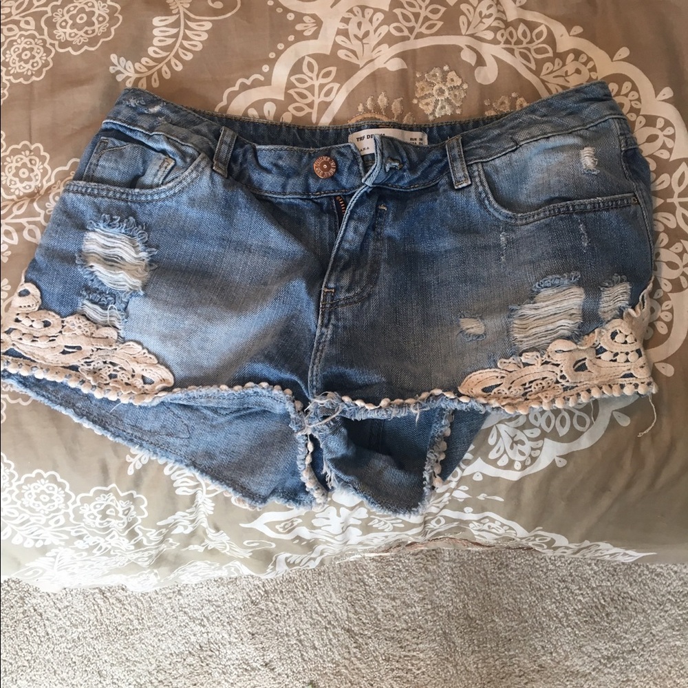 Rarely Worm Jean Shorts
