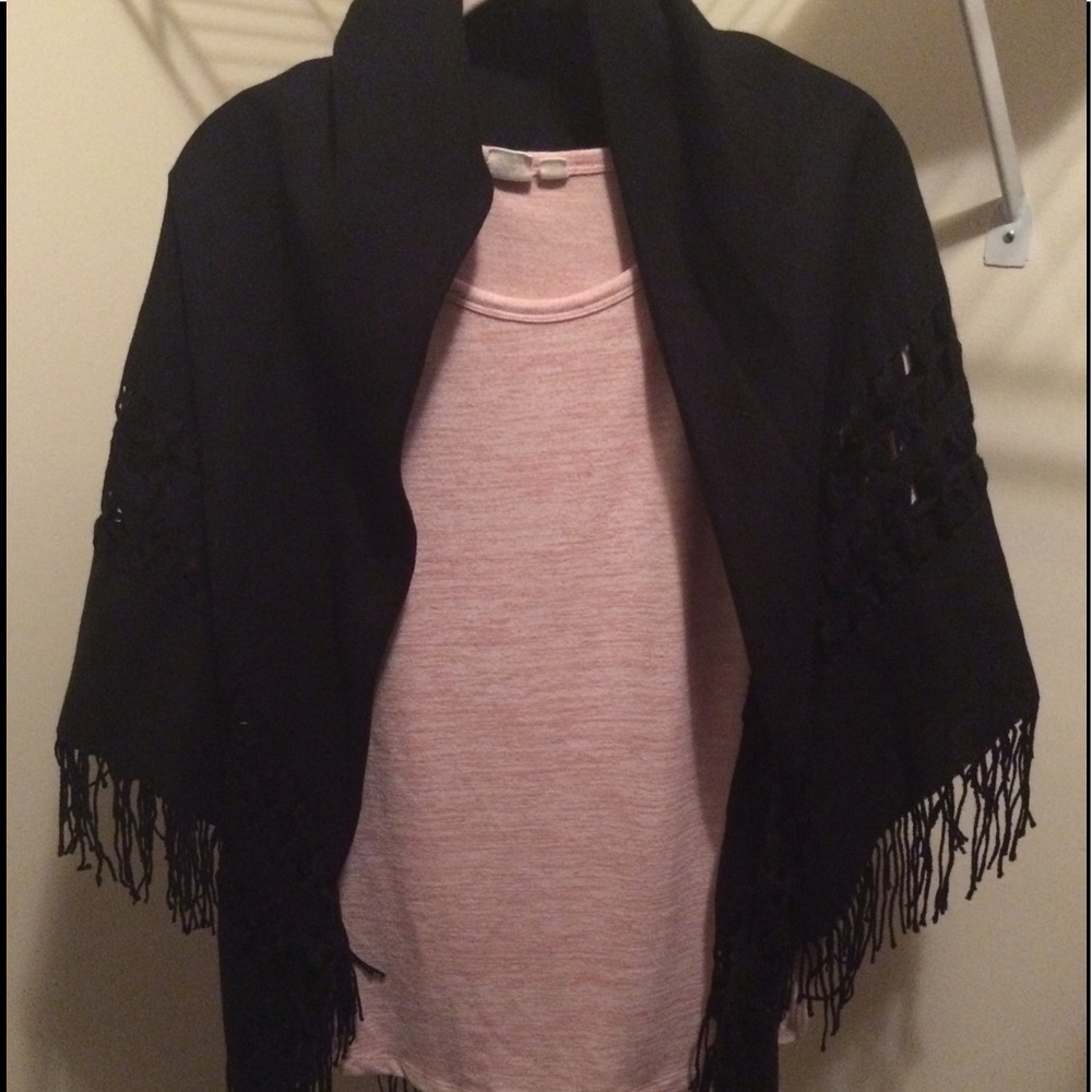 Black shawl