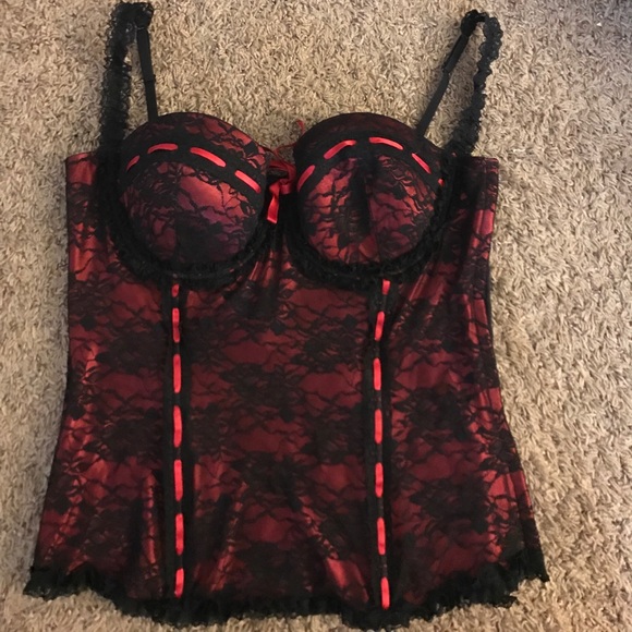 Black/Red Lace Corset - Picture 1 of 5