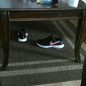 Meet your Posher, Yvette