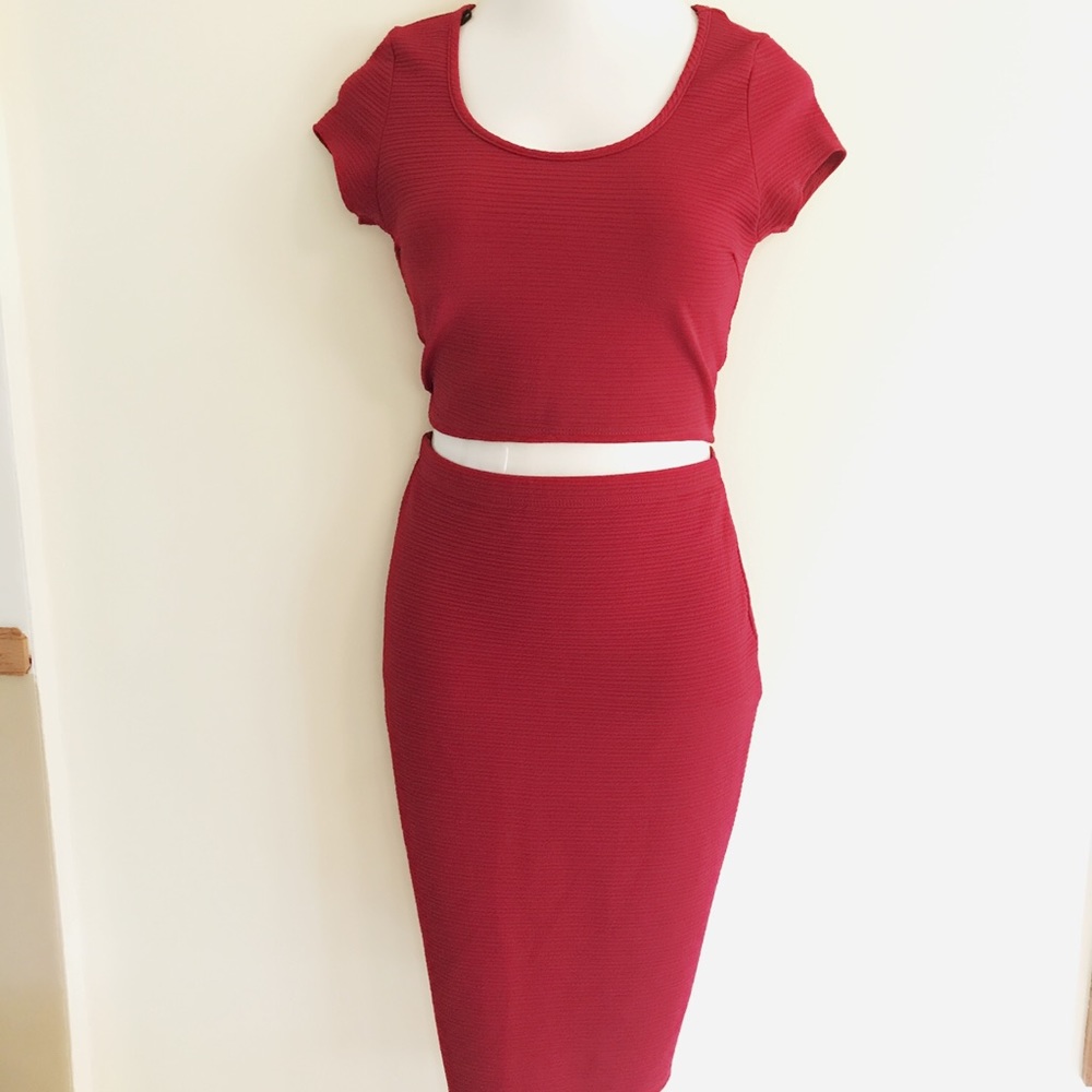 Sexy Red - 2 piece  Body Con Set - Size L