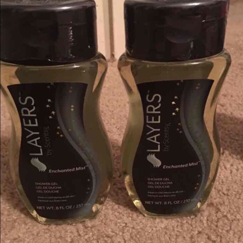 Scentsy Enchanted Mist Shower Gel 1 set of 2