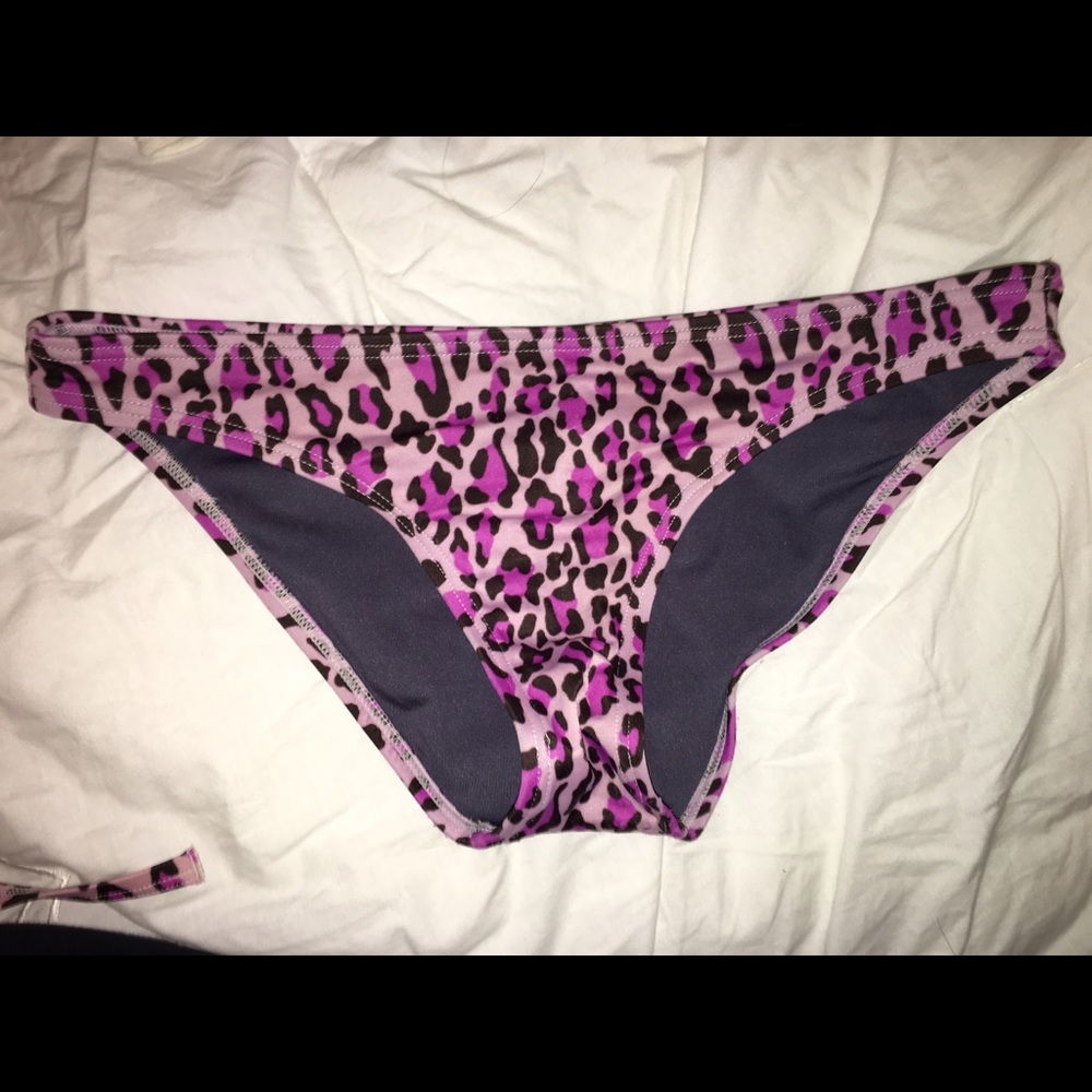 Victoria's Secret bathing suit bottoms
