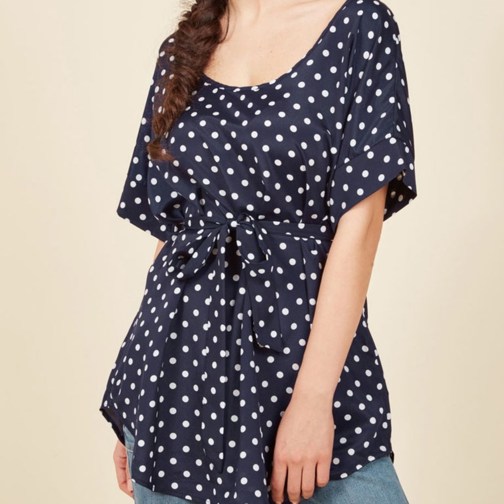 Medium Format Memory Tunic in Navy Dots in L