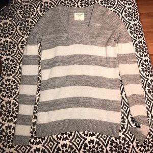 Extra Small Abercrombie sweater