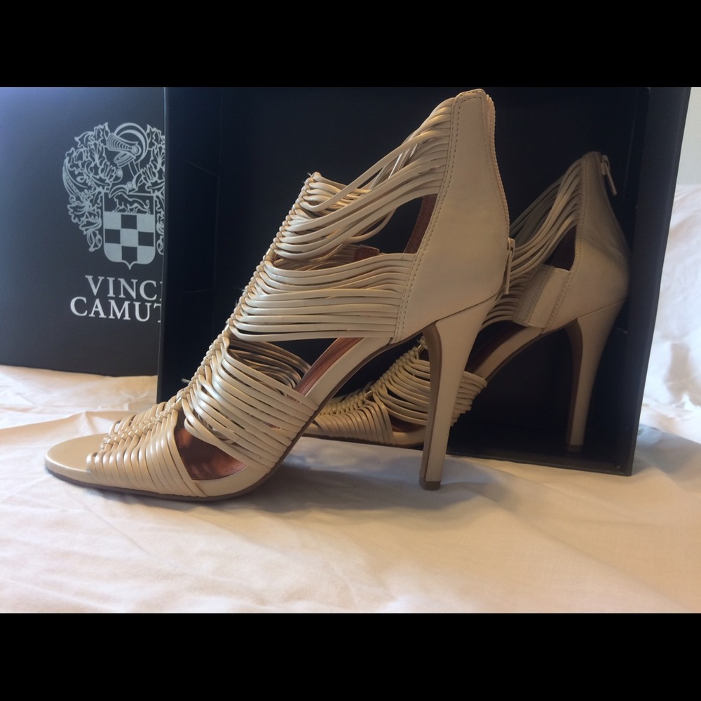 Vince Camuto Sandals